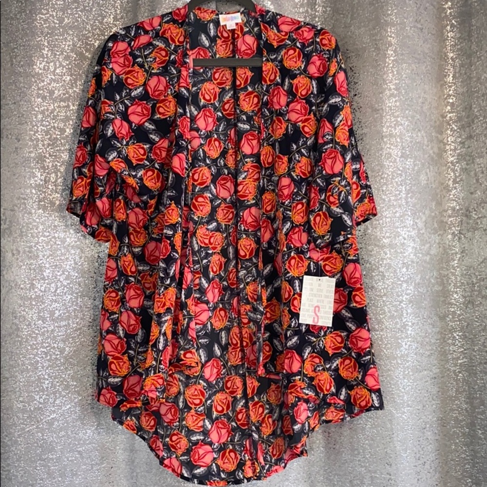 NWT LuLaRoe Lindsay Small